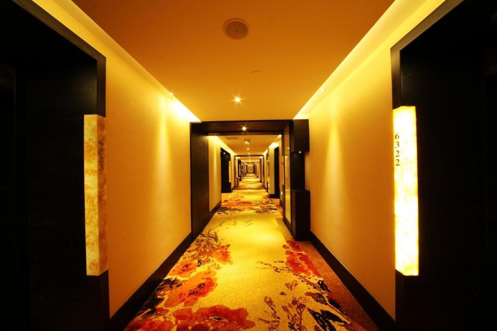 Xiongzhao Grand Hotel Weishan Tali Kültér fotó