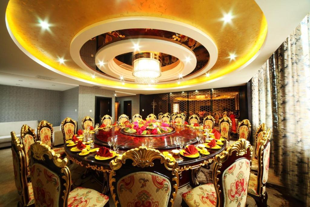 Xiongzhao Grand Hotel Weishan Tali Kültér fotó
