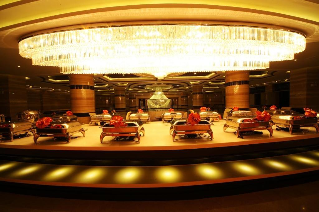 Xiongzhao Grand Hotel Weishan Tali Kültér fotó